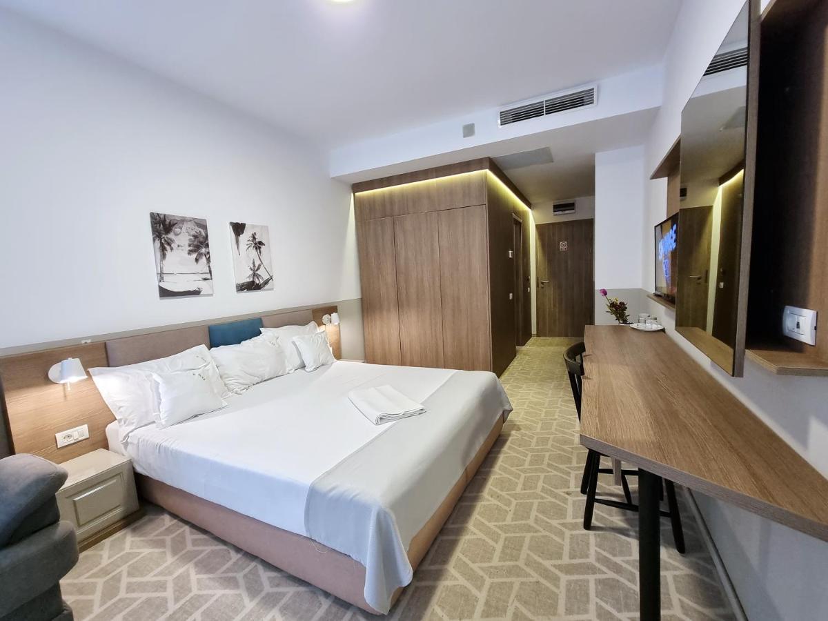 Hotel Clas Mamaia Nord Năvodari Exterior foto
